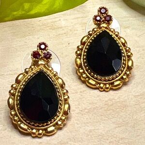 Vintage Teardrop Earrings